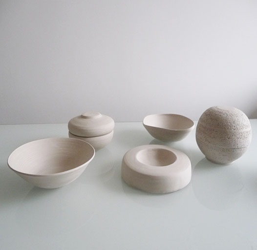 tableware biscuit